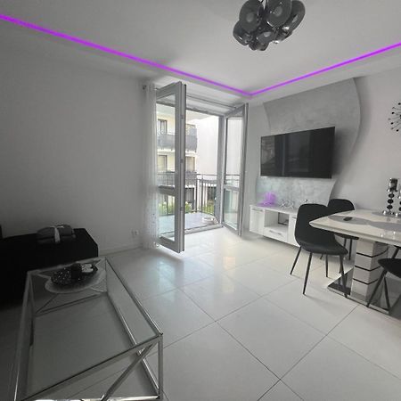 Apartament Z Kuchnia Dla 4 Osob W Centrum Bydgoszczy Mbella Esterno foto